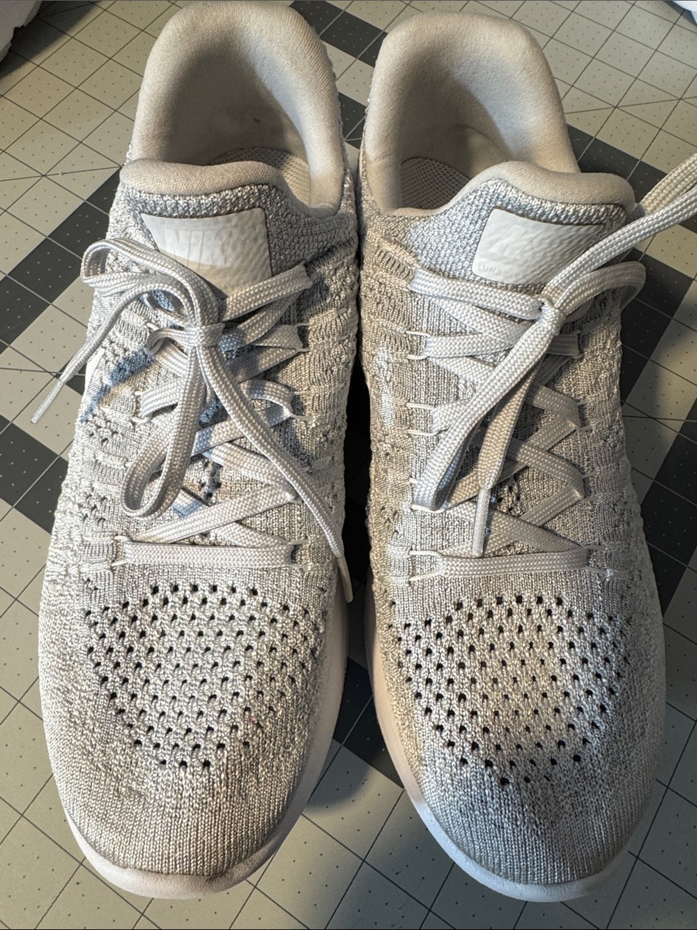 Nike WomensLight Gray Knit Sneakers